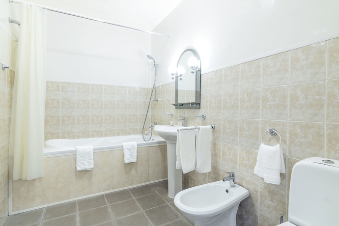 Imagen de la habitación del Hotel Galera, Kiev. Foto 8