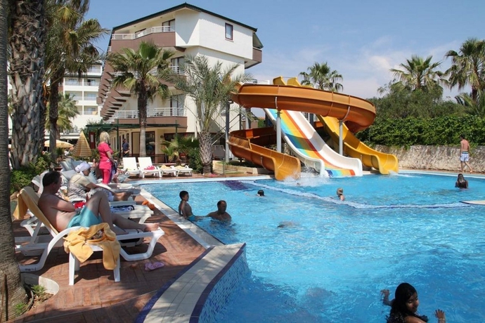 Imagen general del Hotel Galeri Resort. Foto 9