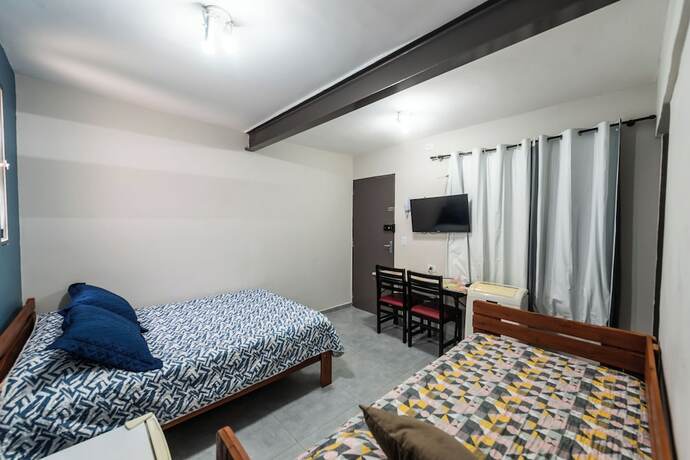 Imagen de la habitación del Hotel Galeria Apartamentos. Foto 13