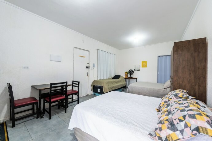 Imagen de la habitación del Hotel Galeria Apartamentos. Foto 14