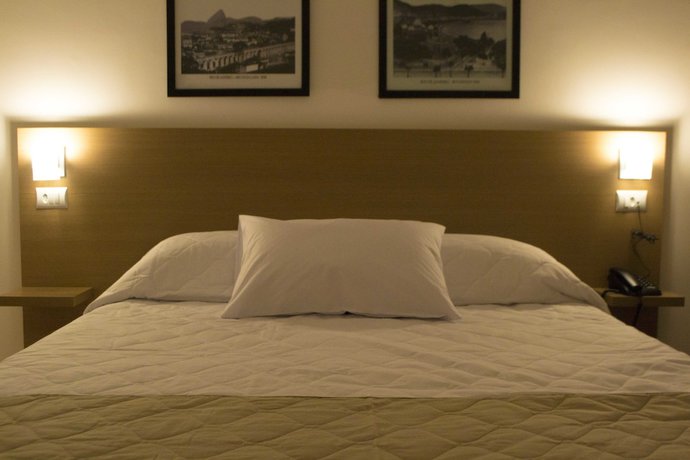 Imagen de la habitación del Hotel Galeria. Foto 15