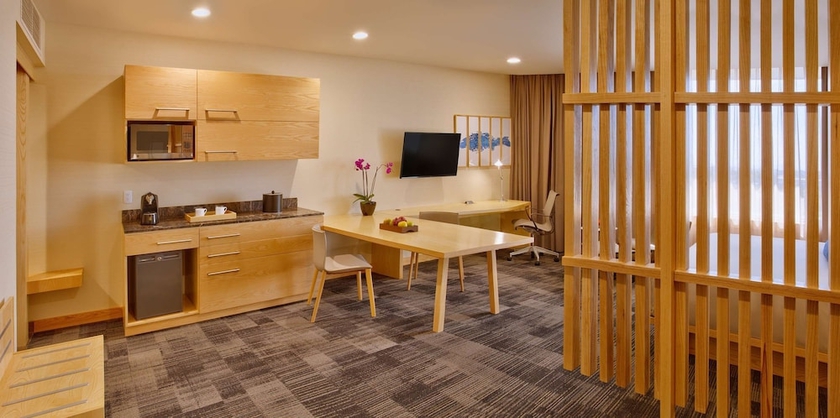 Imagen de la habitación del Hotel Galeria Plaza Irapuato. Foto 9