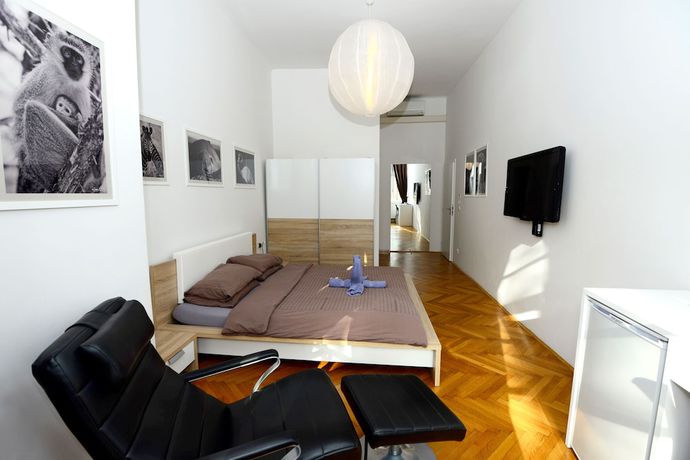 Imagen de la habitación del Hotel Galeria Rooms. Foto 13