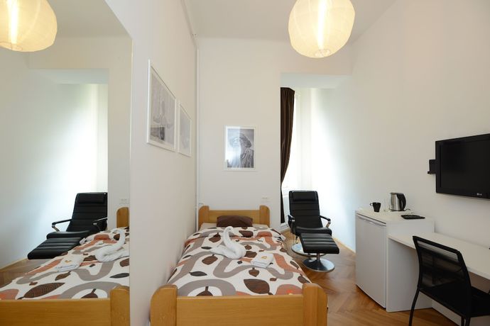 Imagen de la habitación del Hotel Galeria Rooms. Foto 17
