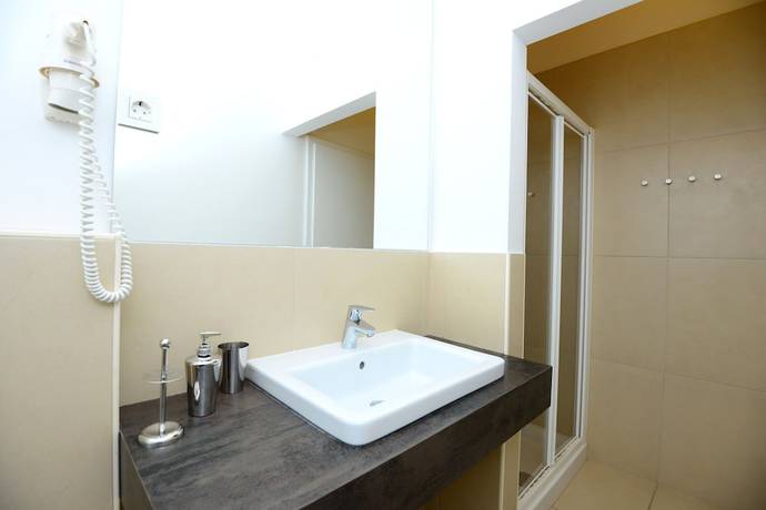 Imagen de la habitación del Hotel Galeria Rooms. Foto 18