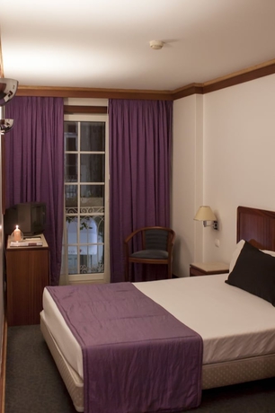 Imagen de la habitación del Hotel Galeria Suite. Foto 8