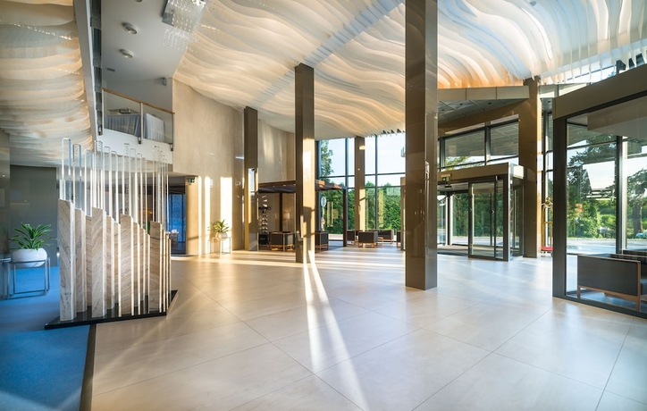 Imagen de los interiores del Hotel Galeria Thermal Bešeňová. Foto 17