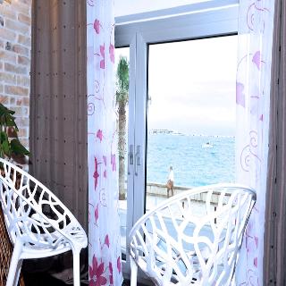 Imagen general del Hotel Galeria Valeria Seaside Downtown - Mag Quaint and Elegant Boutique. Foto 23