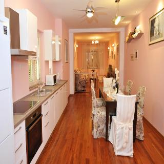 Imagen general del Hotel Galeria Valeria Seaside Downtown - Mag Quaint and Elegant Boutique. Foto 31