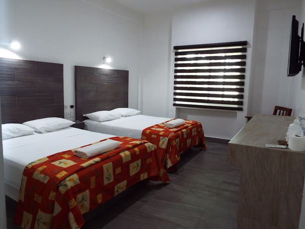 Imagen de la habitación del Hotel Galer&iacute;a del &Aacute;ngel. Foto 11