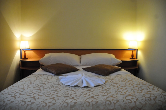 Imagen de la habitación del Hotel Galerija. Foto 8