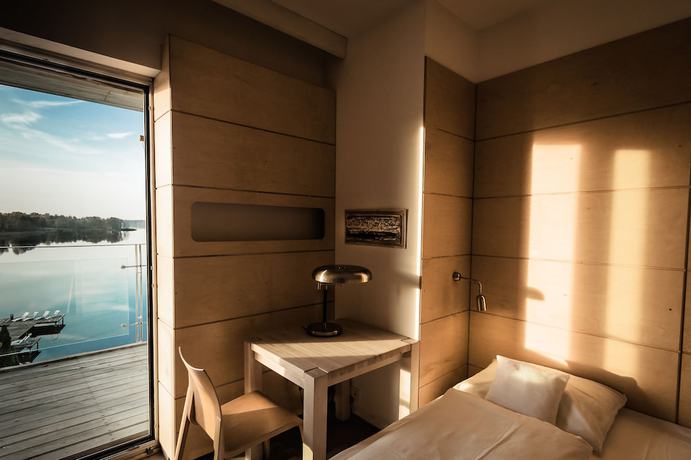 Imagen de la habitación del Hotel Galery69. Foto 12