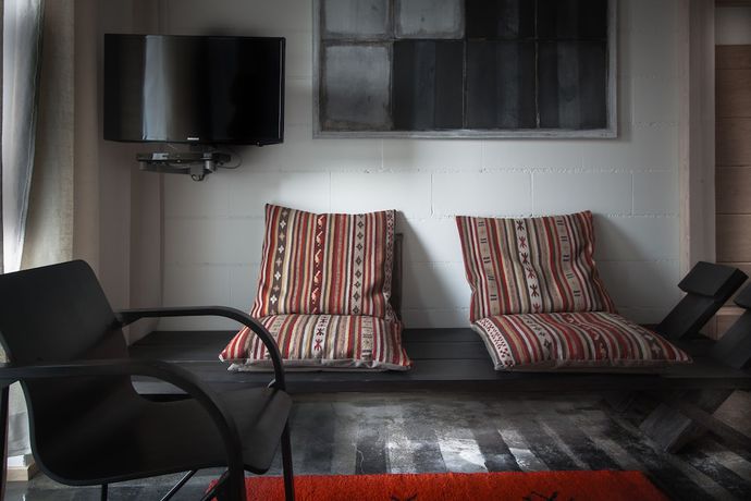 Imagen del bar/restaurante del Hotel Galery69. Foto 2