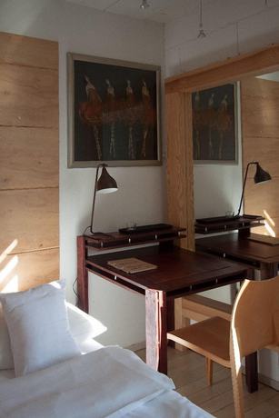 Imagen de la habitación del Hotel Galery69. Foto 15