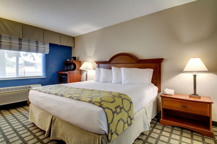 Imagen de la habitación del Hotel Galesburg Inn and Suites. Foto 10