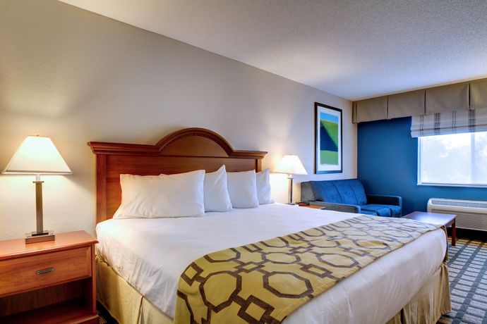 Imagen de la habitación del Hotel Galesburg Inn and Suites. Foto 14