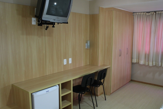 Imagen de la habitación del Hotel Galicia, Centro Rio de Janeiro. Foto 7