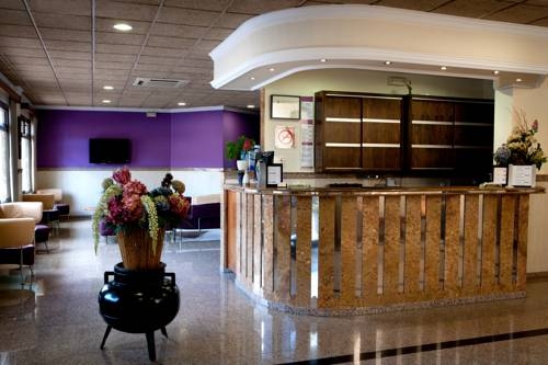 Imagen de los interiores del Hotel Galicia, Fuengirola. Foto 11