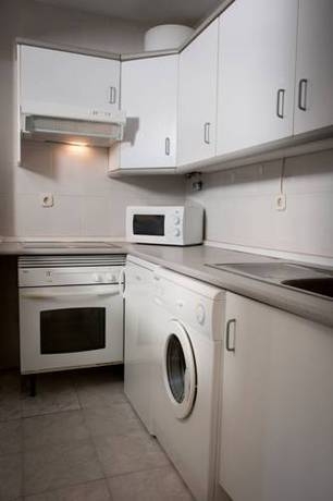 Imagen de la habitación del Hotel Galicia, Fuengirola. Foto 10