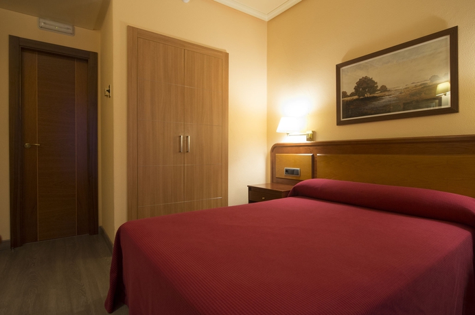 Imagen de la habitación del Hotel Galicia Palace. Foto 5