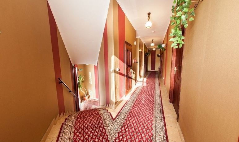 Imagen de los interiores del Hotel Galicja. Foto 10