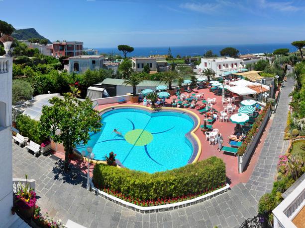 Imagen de los exteriores del Hotel Galidon Wellness Park & SPA. Foto 6