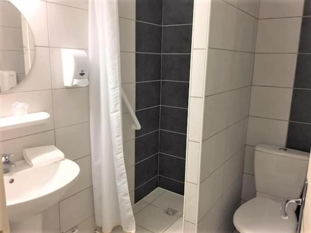 Imagen de la habitación del Hotel Galilée Windsor. Foto 5