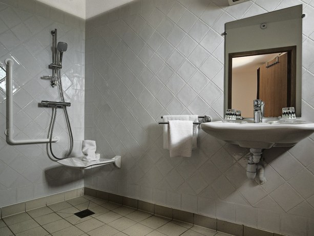 Imagen de la habitación del Hotel Galilee. Foto 12