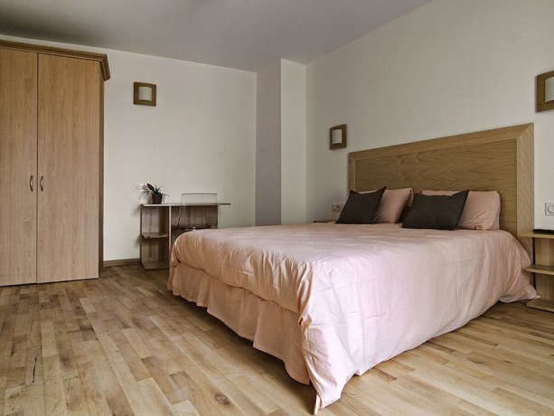 Imagen de la habitación del Hotel Galilee. Foto 14