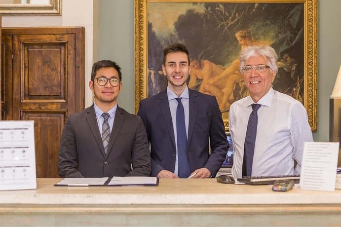 Imagen de los interiores del Hotel Galileo, Florencia. Foto 17