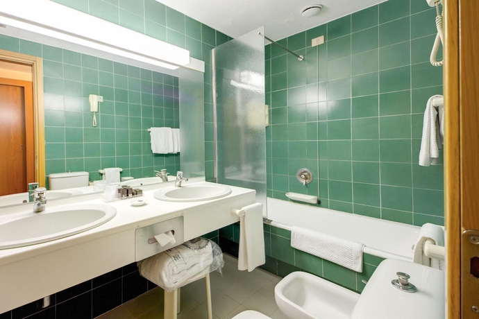 Imagen de la habitación del Hotel Galileo, Milán. Foto 6