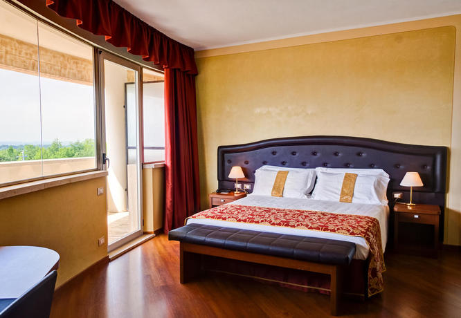 Imagen de la habitación del Hotel Galileo Palace. Foto 4