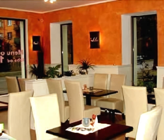 Imagen del bar/restaurante del Hotel Galileo, Zilina. Foto 6