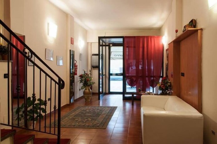 Imagen de los interiores del Hotel Galimberti. Foto 20