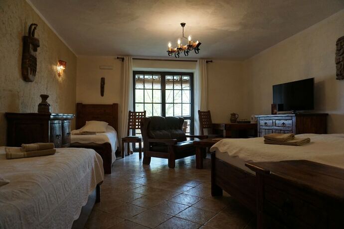 Imagen de la habitación del Hotel Galindia Refugia. Foto 15