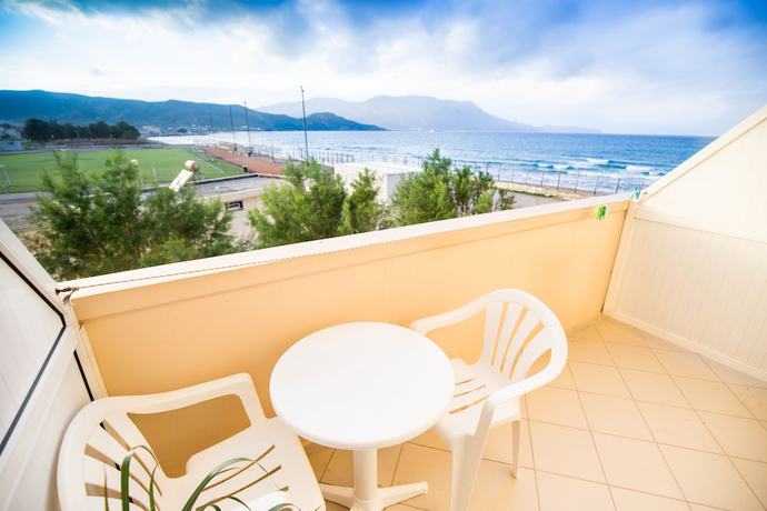 Imagen de la habitación del Hotel Galini Beach. Foto 14
