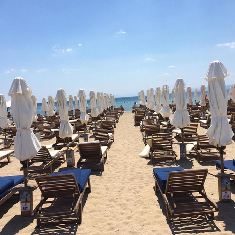 Imagen de los exteriores del Hotel Galini Palace. Foto 9