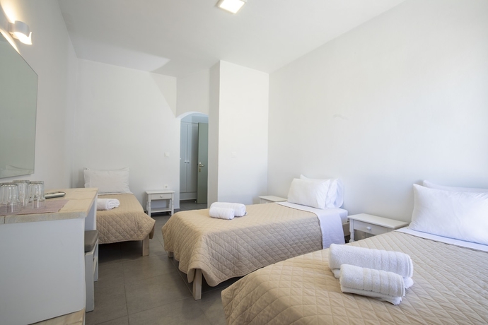 Imagen de la habitación del Hotel Galini Sifnos. Foto 8