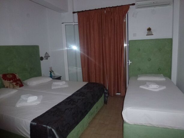 Imagen de la habitación del Hotel Galini Studios, Corfu. Foto 19