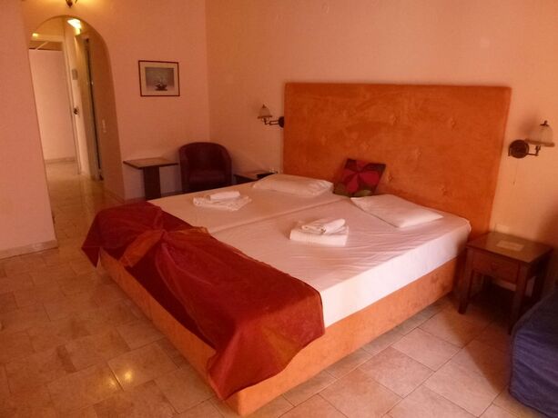 Imagen general del Hotel Galini Studios. Foto 11