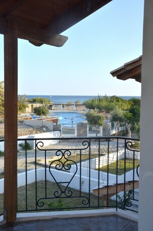 Imagen de la habitación del Hotel Galini Tropika. Foto 20