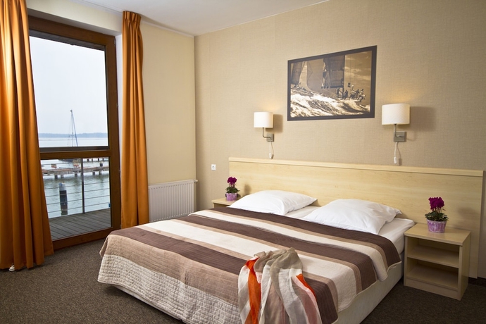 Imagen de la habitación del Hotel Galion. Foto 12