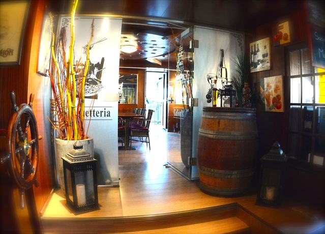 Imagen de los interiores del Hotel Galion Hôtel Restaurant et Pub. Foto 19