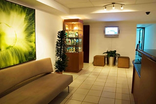 Imagen de los interiores del Hotel Galiza Suites. Foto 9