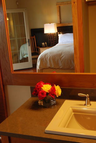Imagen de la habitación del Hotel Gallatin River Lodge. Foto 7