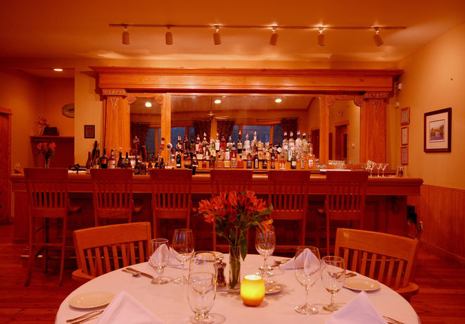 Imagen de los interiores del Hotel Gallatin River Lodge. Foto 14