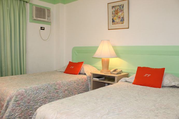 Imagen de la habitación del Hotel Galleria Davao. Foto 2