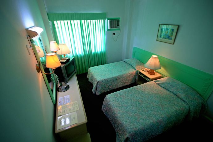 Imagen de la habitación del Hotel Galleria Davao. Foto 13