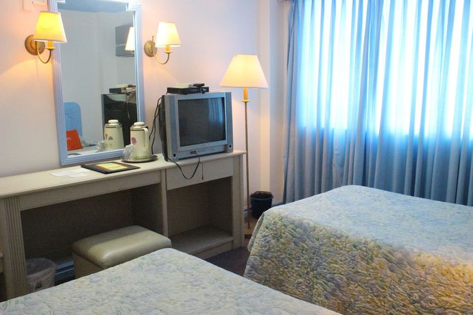 Imagen de la habitación del Hotel Galleria Davao. Foto 14