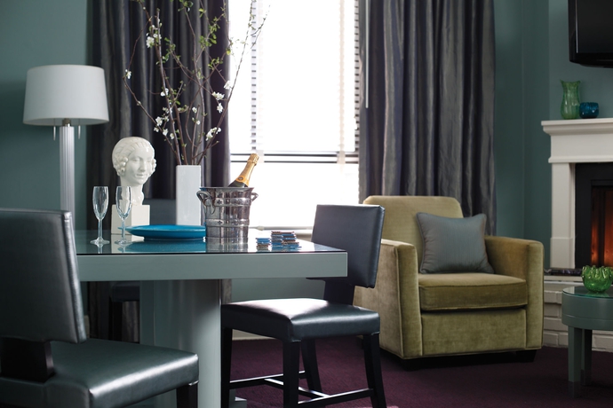 Imagen de los interiores del Hotel Galleria Park. Foto 15